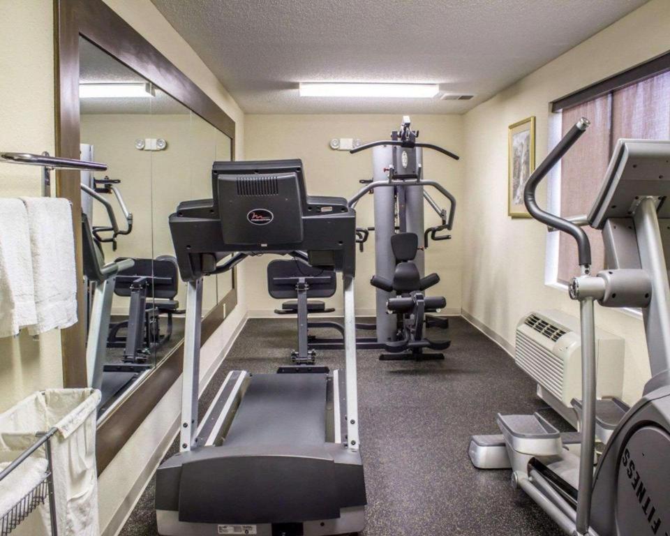 Comfort Inn Clinton Esterno foto