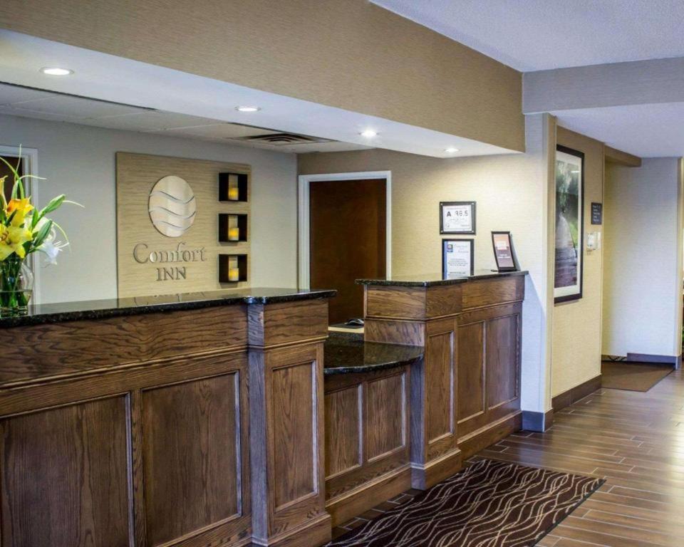 Comfort Inn Clinton Esterno foto